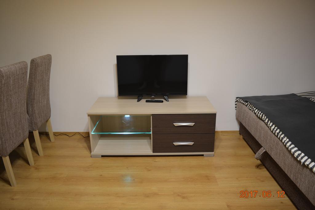 Gobe Apartman Hajduszoboszlo Luaran gambar