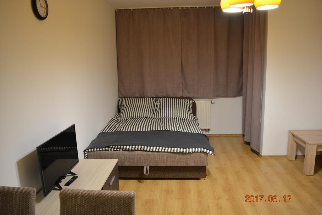 Gobe Apartman Hajduszoboszlo Luaran gambar